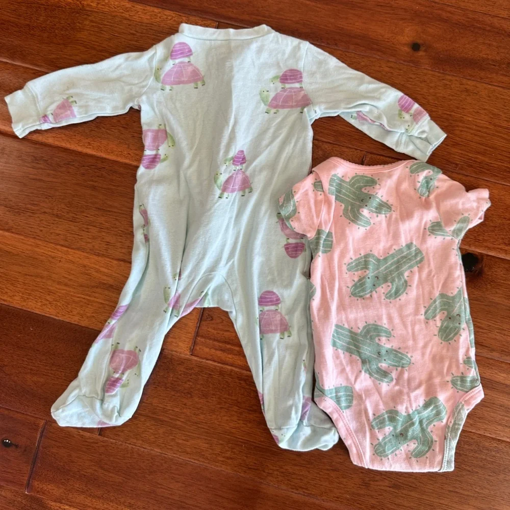 Carter's Pink and Green Turtle Footies Set